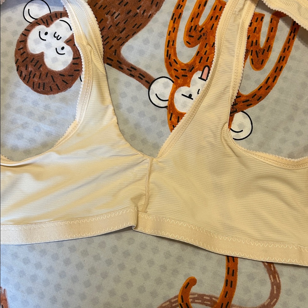 Beige Strapless Bra - Picture 4 of 5